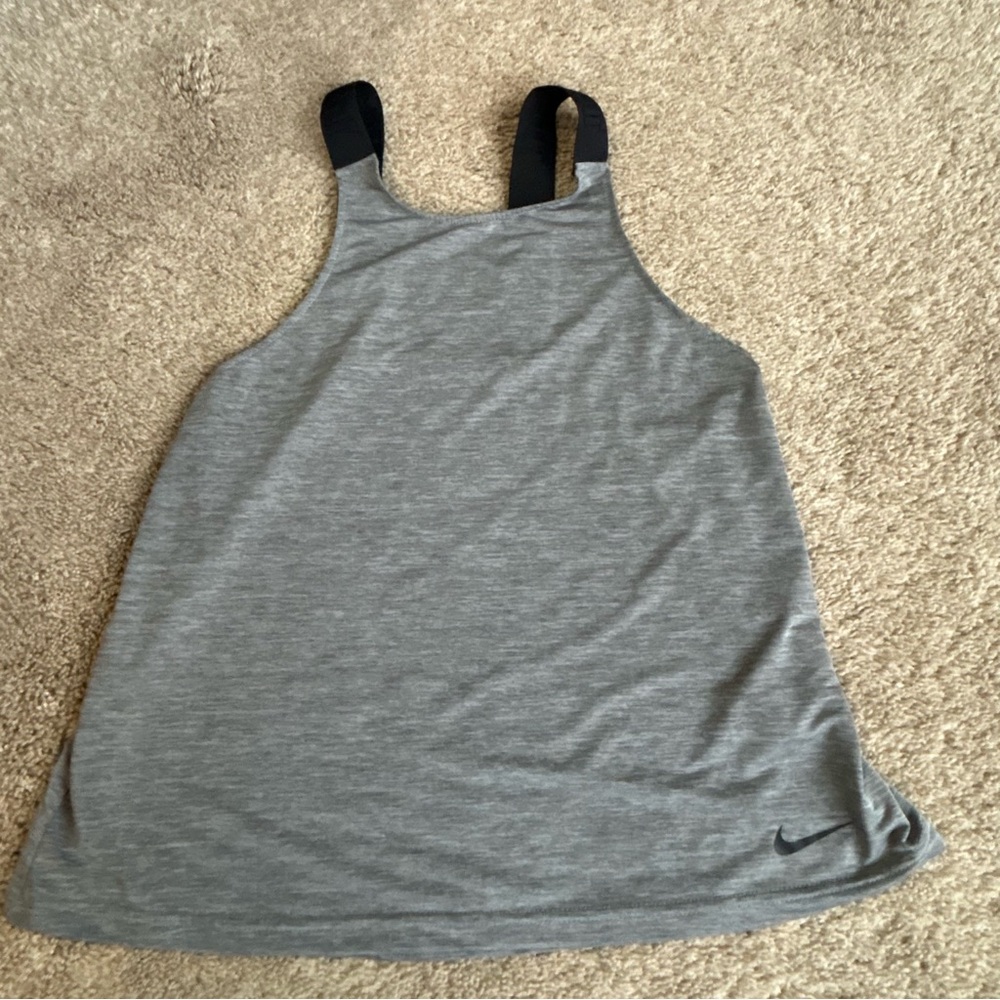 Nike Women’s Dri Fit Shred Tank Top Gray Loose Fit Scoop Neck - Size XS